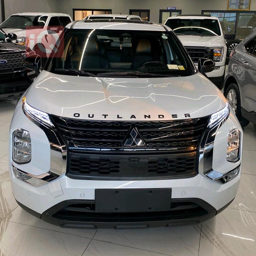 میتسوبیشی ئاوتلاندەر